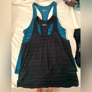 Zyia active wear tanks